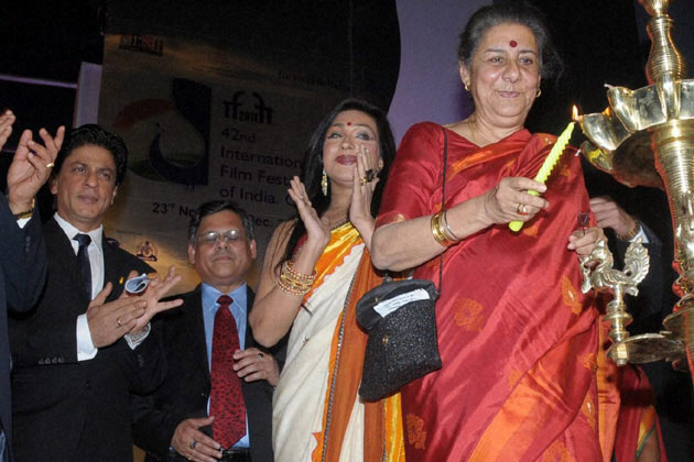 Protesters swarm the IFFI 2011 venue